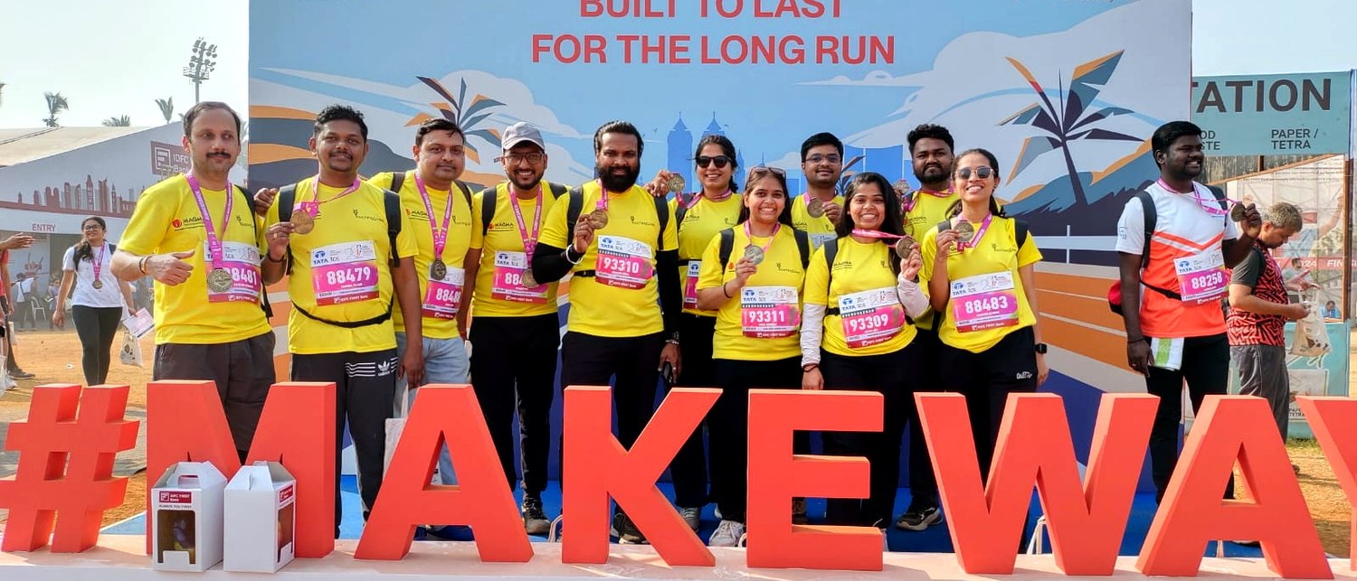 Runners at the Tata Mumbai Marathon supporting Touching Lives
